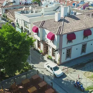 Doruk Ayvalı